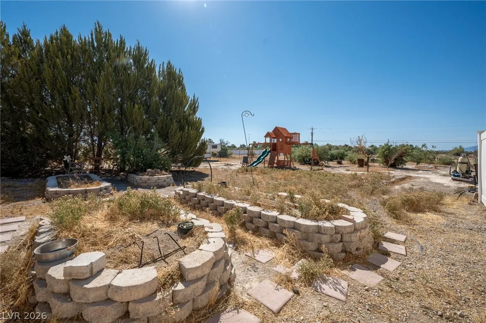 751 Bunarch Road Pahrump, NV 89060