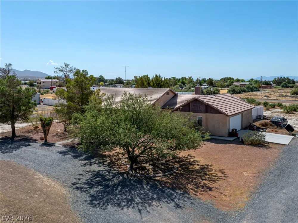 751 Bunarch Road Pahrump, NV 89060