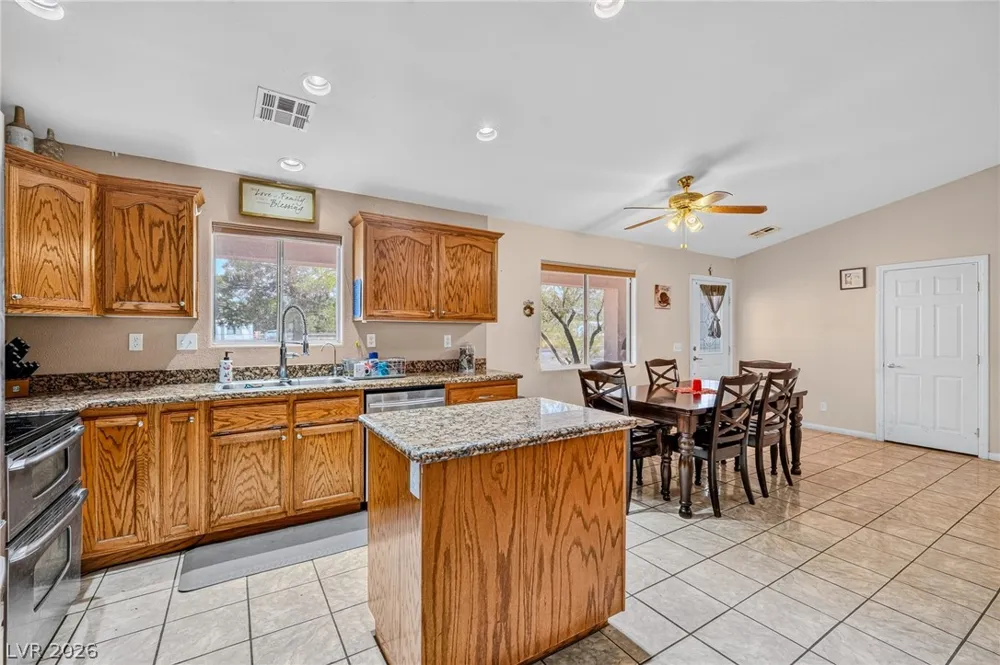751 Bunarch Road Pahrump, NV 89060