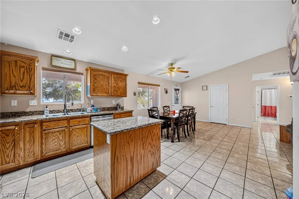 751 Bunarch Road Pahrump, NV 89060