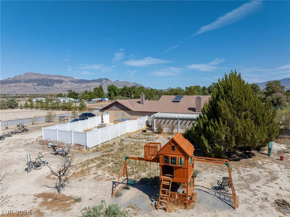 751 Bunarch Road Pahrump, NV 89060