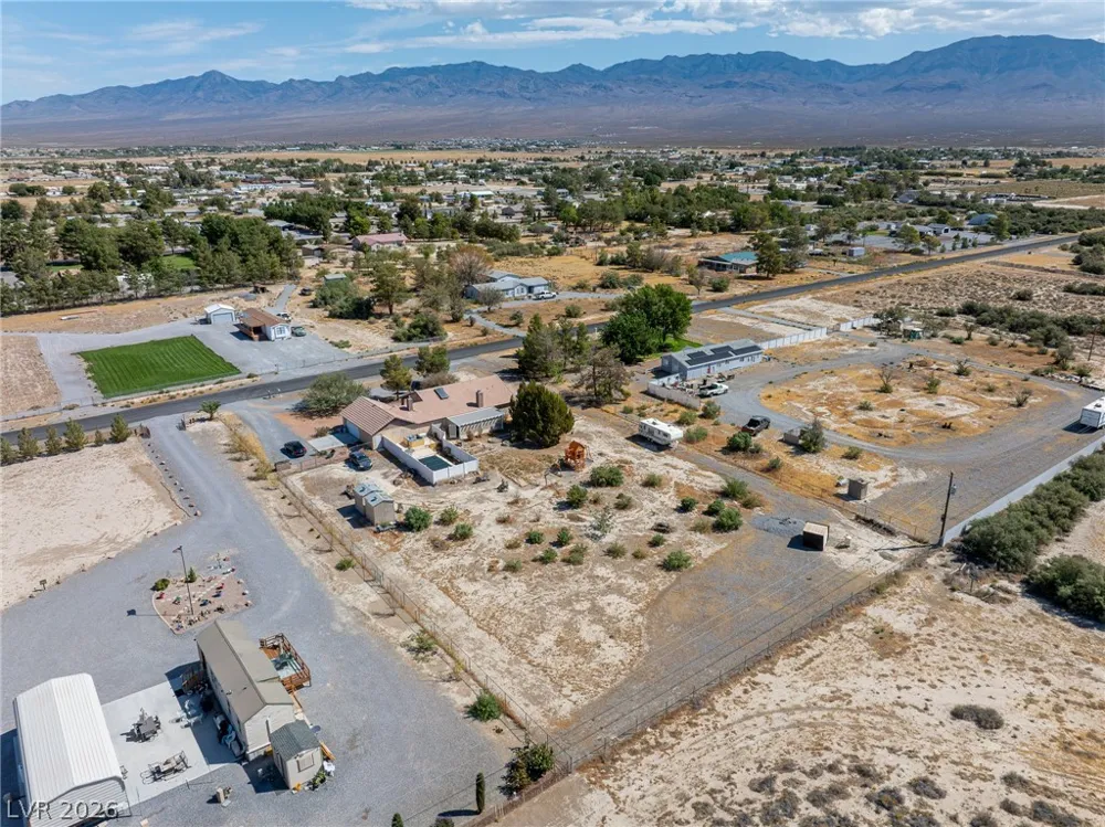 751 Bunarch Road Pahrump, NV 89060