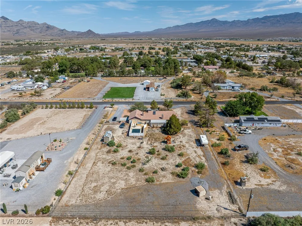 751 Bunarch Road Pahrump, NV 89060