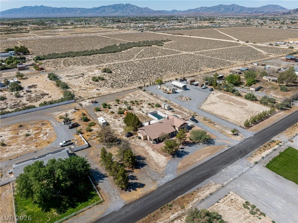 751 Bunarch Road Pahrump, NV 89060