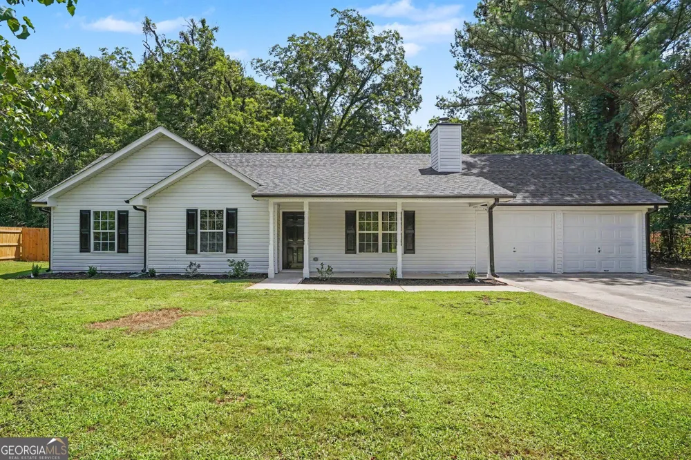 305 Veal RD Covington, GA 30016