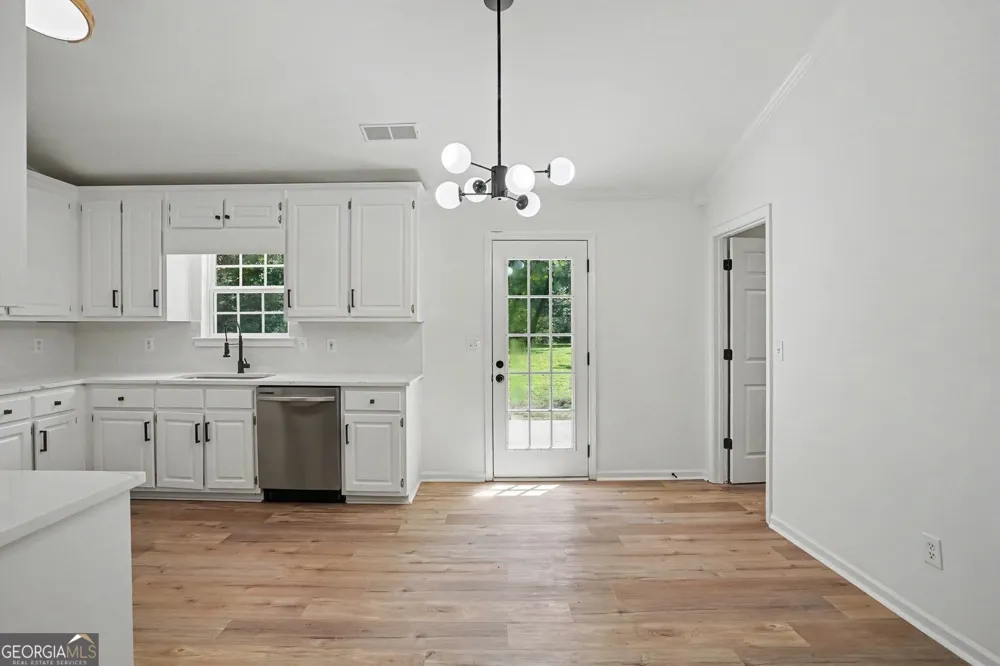 305 Veal RD Covington, GA 30016