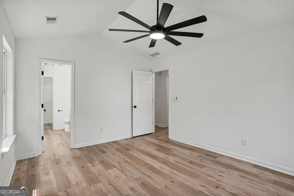 305 Veal RD Covington, GA 30016