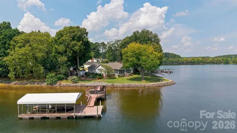 9109 Clement Circle