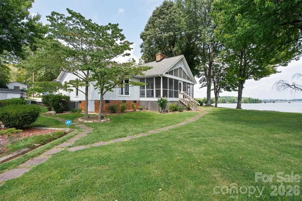 9109 Clement Circle Terrell, NC 28682