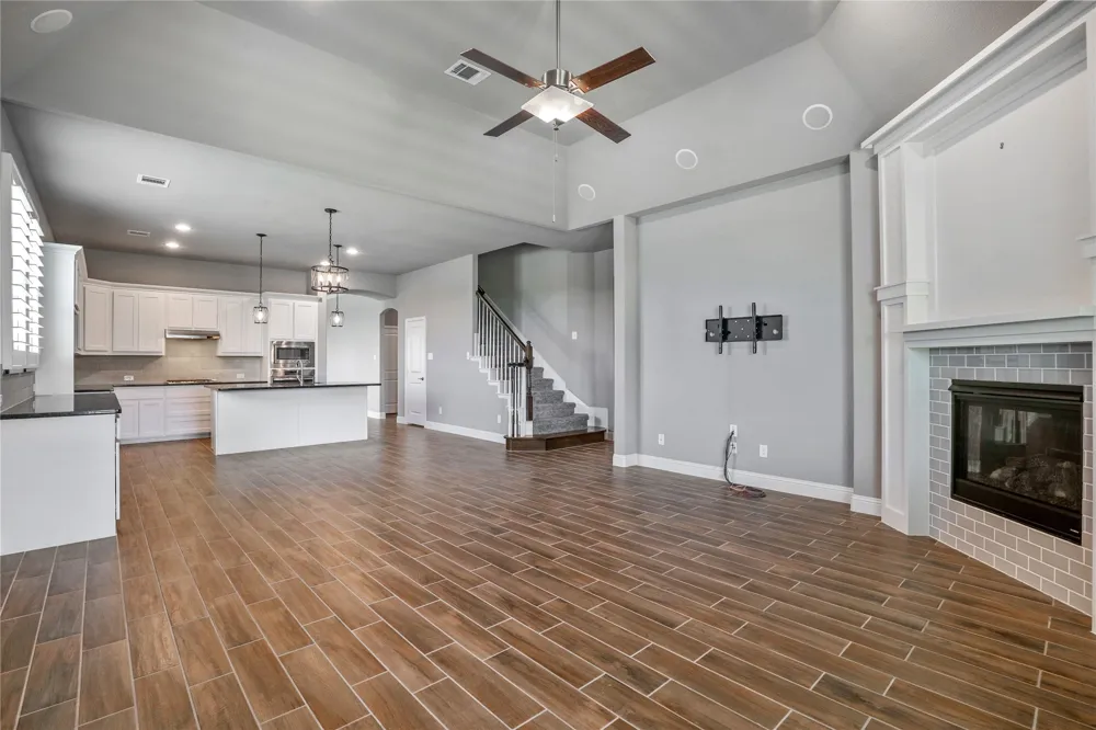 1152 Olympic Drive Celina, TX 75009