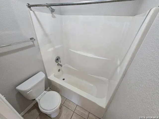 15314 KAMARY LN San Antonio, TX 78247