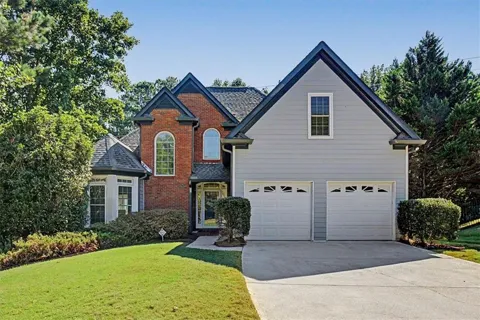1500 Fallen Leaf Drive SW
