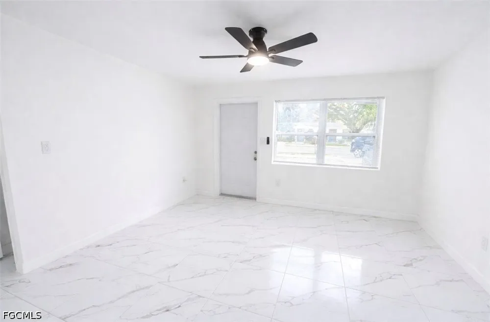 Market Street Fort Myers, FL 33916