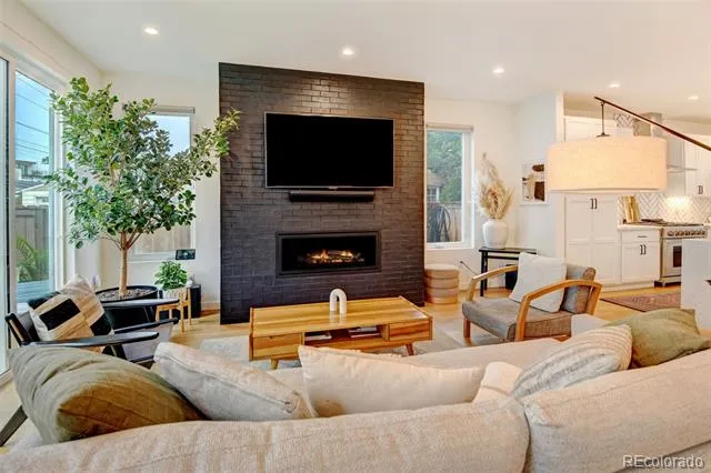 2596 S Bannock Street Denver, CO 80223