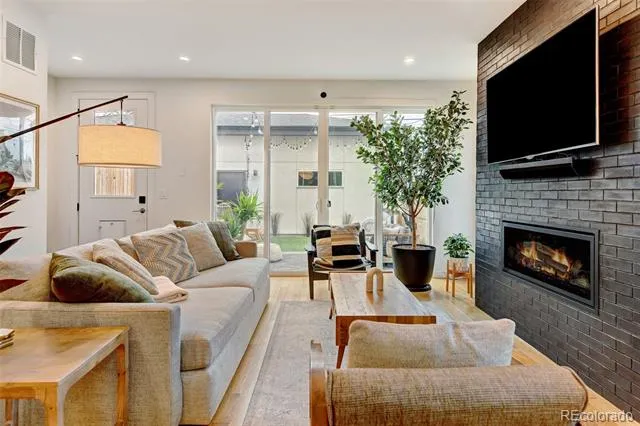 2596 S Bannock Street Denver, CO 80223