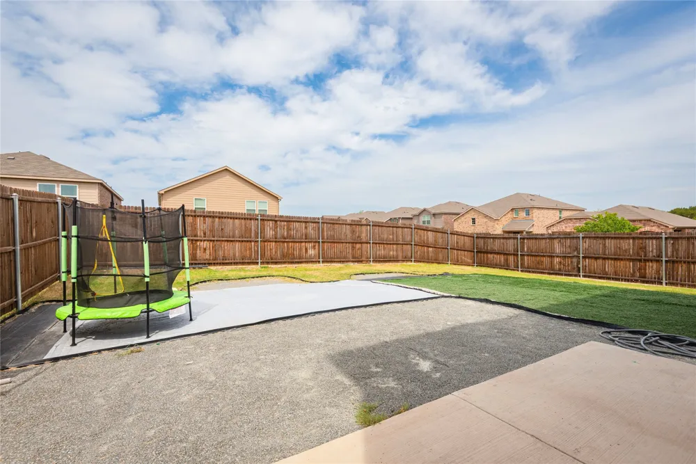 802 Lake Fletcher Road Princeton, TX 75407