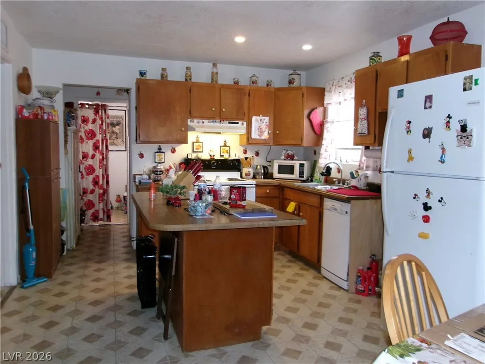 47 E Pacific Avenue Henderson, NV 89015