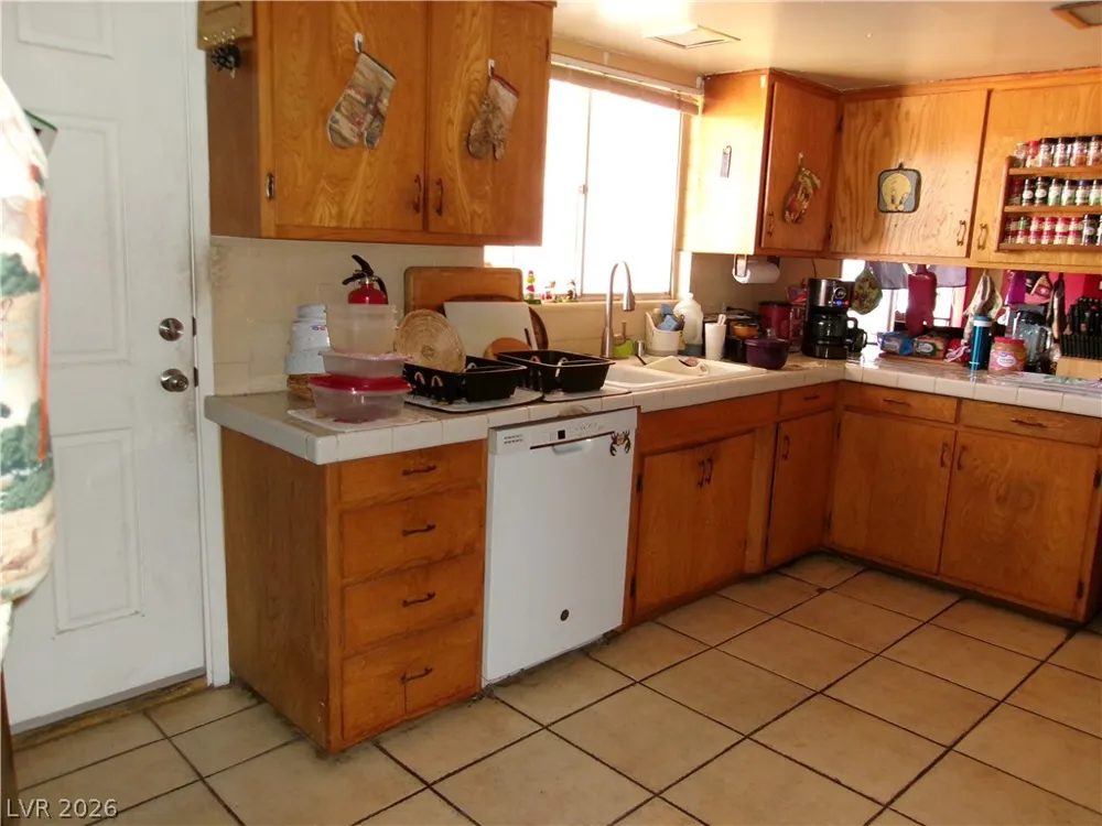 47 E Pacific Avenue Henderson, NV 89015