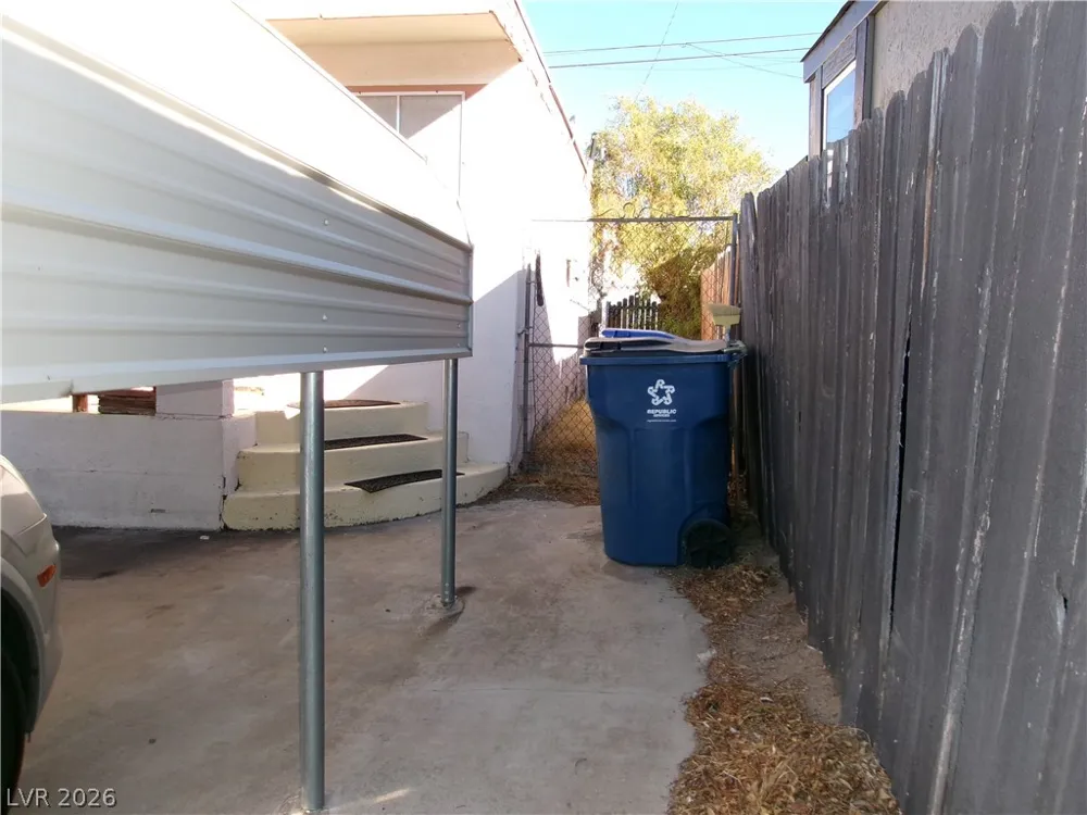47 E Pacific Avenue Henderson, NV 89015