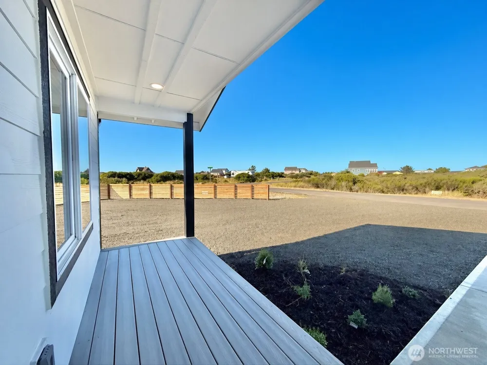 1401 Diamond Head Avenue SW Ocean Shores, WA 98569