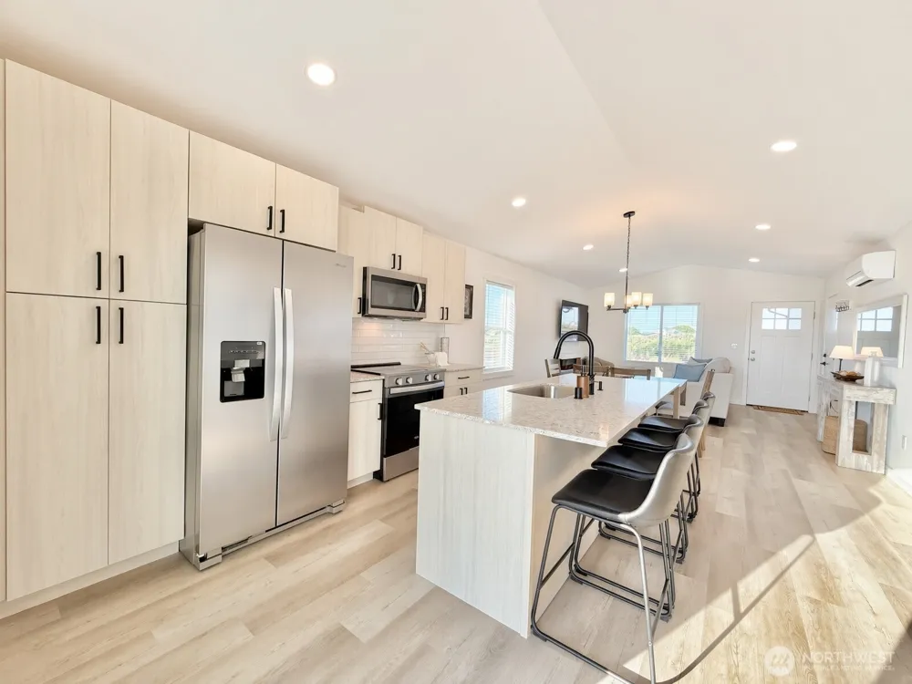1401 Diamond Head Avenue SW Ocean Shores, WA 98569