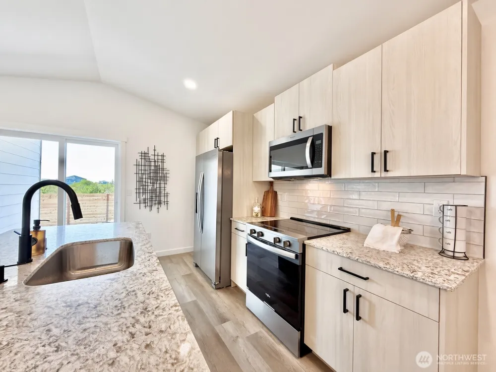 1401 Diamond Head Avenue SW Ocean Shores, WA 98569