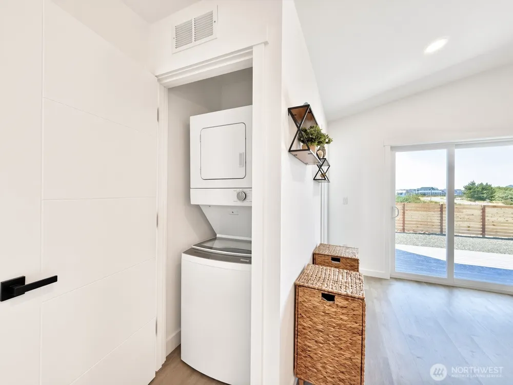 1401 Diamond Head Avenue SW Ocean Shores, WA 98569