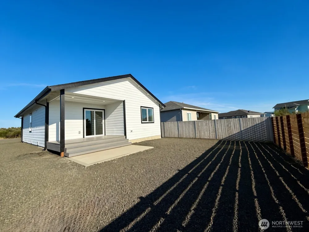 1401 Diamond Head Avenue SW Ocean Shores, WA 98569