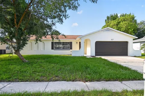 837 WESTPORT DRIVE