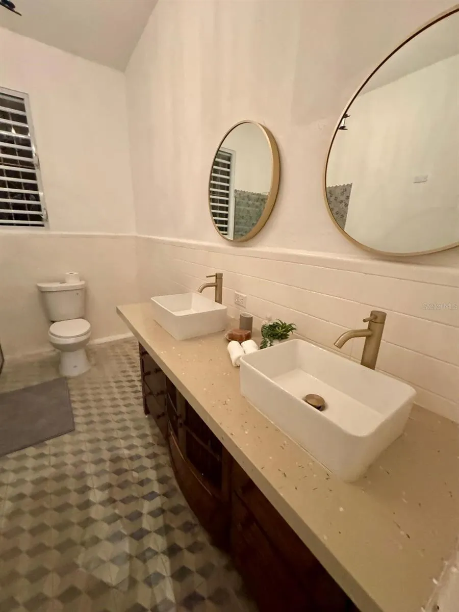 143 VASALLO STREET San Juan, PR 00911