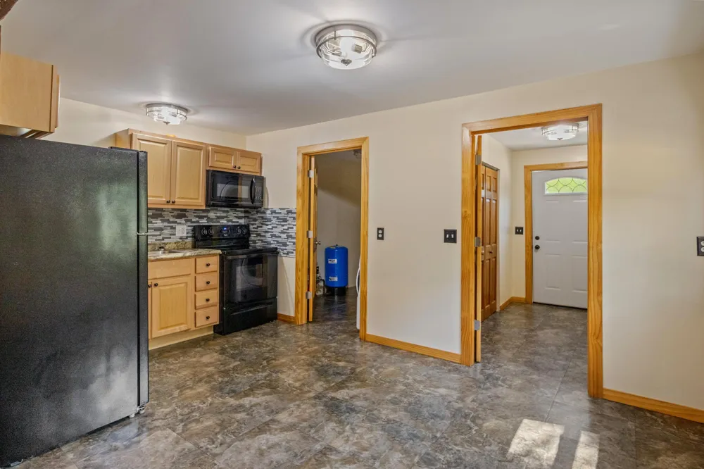 2029 E 6 Mile Road Monroe Township, MI 49349