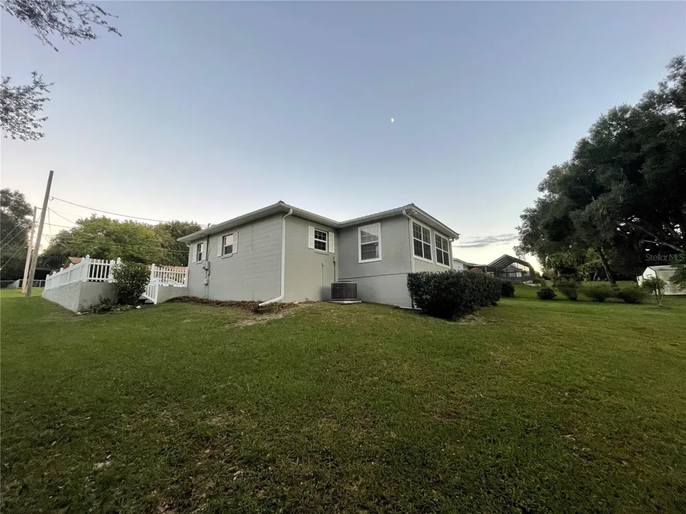 606 SECOND AVENUE Lady Lake, FL 32159