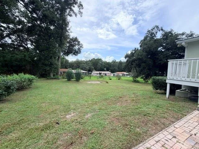 606 SECOND AVENUE Lady Lake, FL 32159