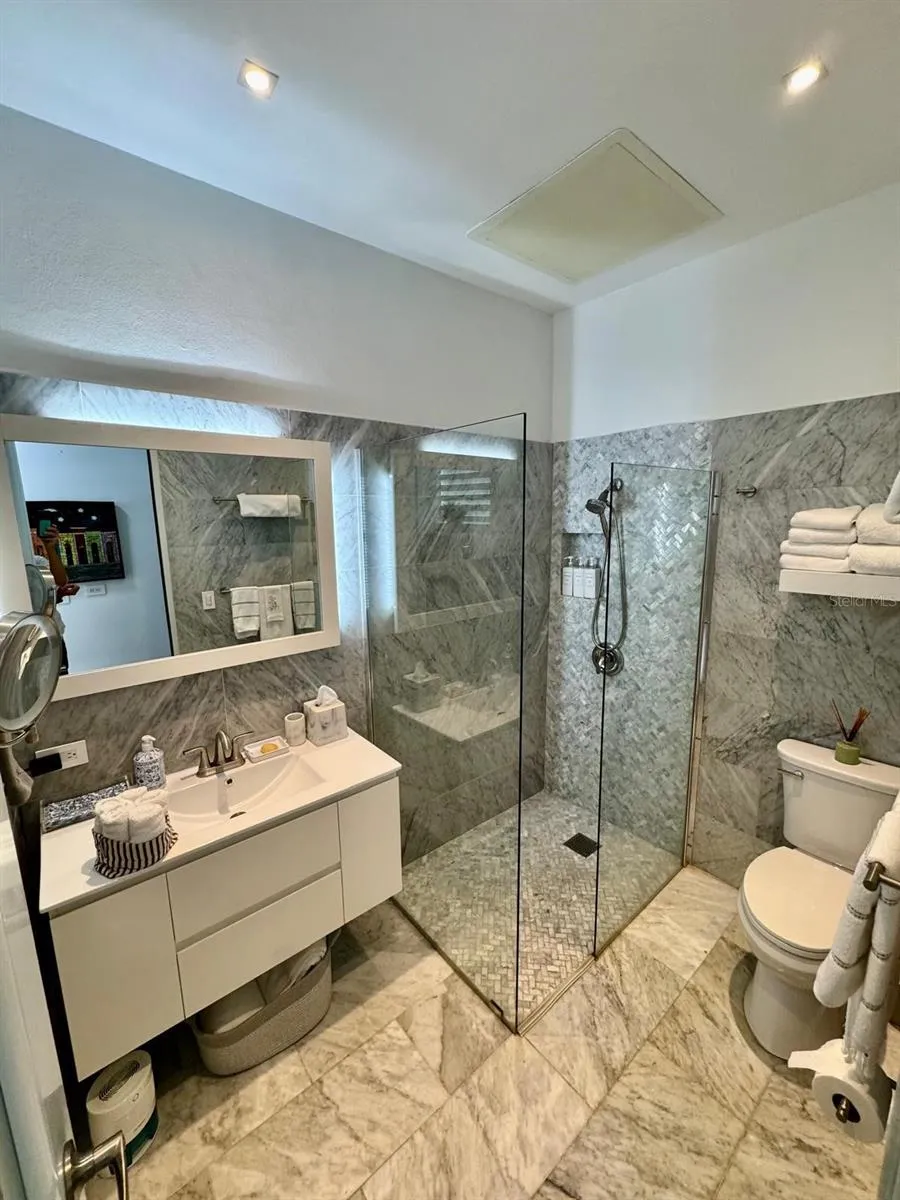 150 CALLE DE LA TANCA #2A San Juan, PR 00901
