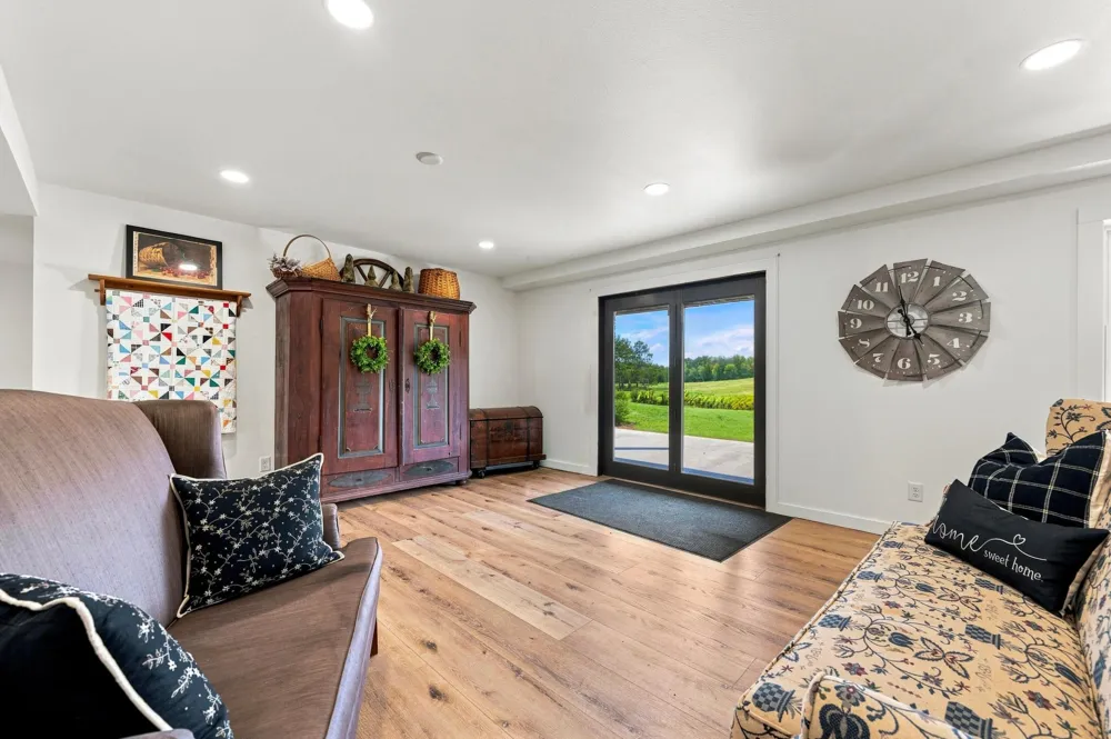 7143 Sunset Strip NW Alexandria, MN 56308