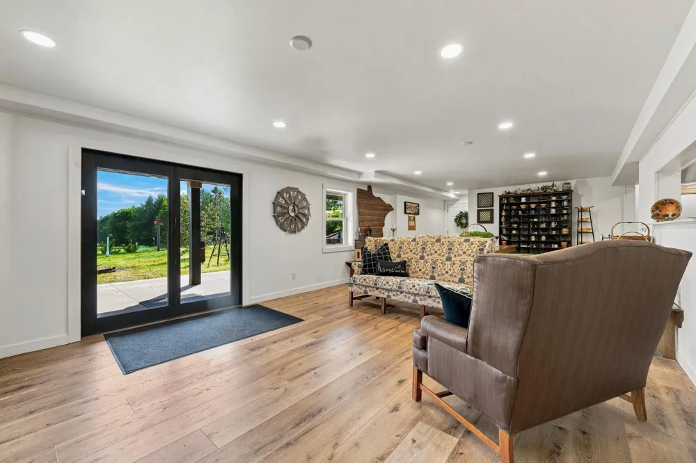 7143 Sunset Strip NW Alexandria, MN 56308