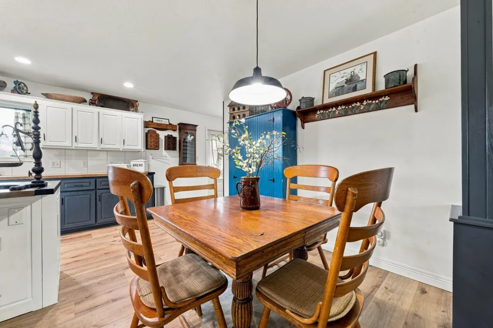 7143 Sunset Strip NW Alexandria, MN 56308