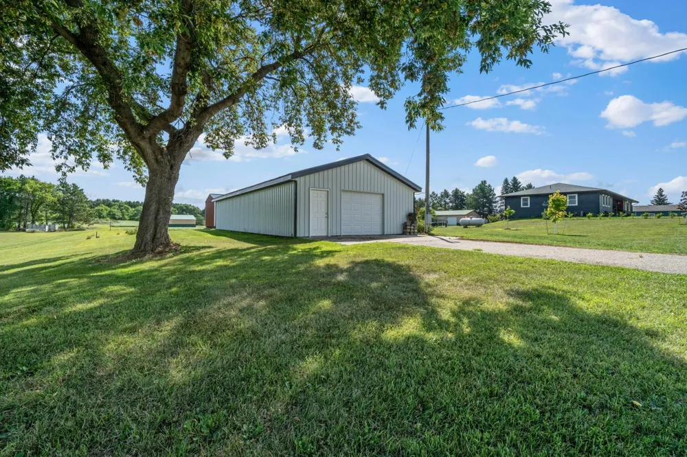 7143 Sunset Strip NW Alexandria, MN 56308