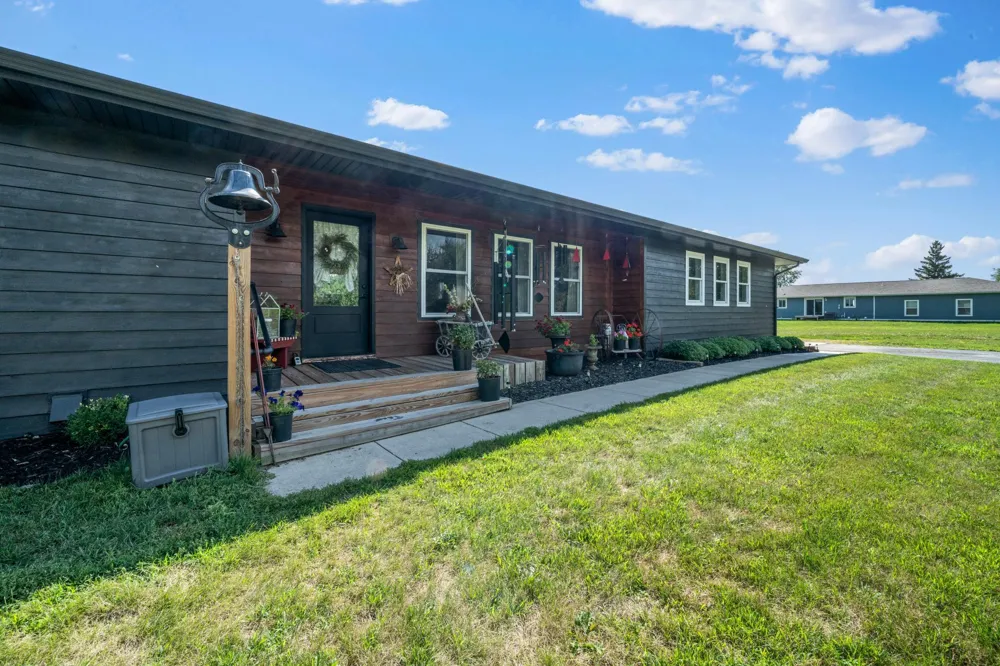 7143 Sunset Strip NW Alexandria, MN 56308