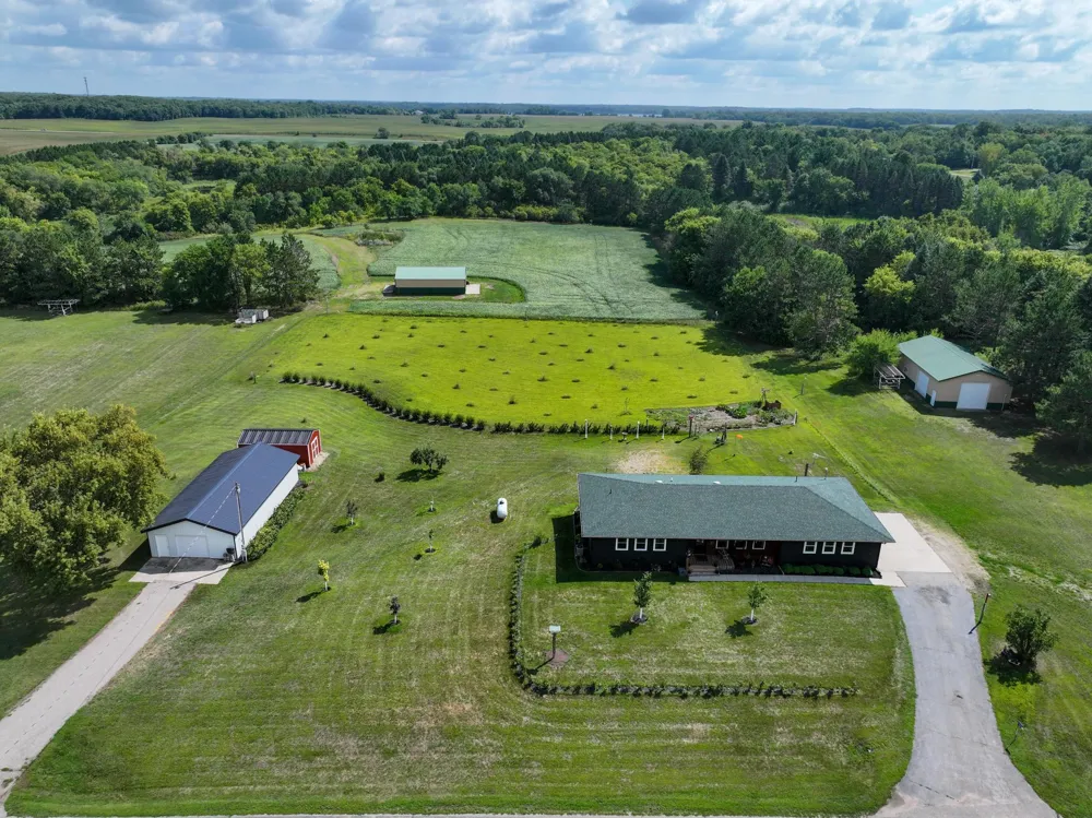 7143 Sunset Strip NW Alexandria, MN 56308