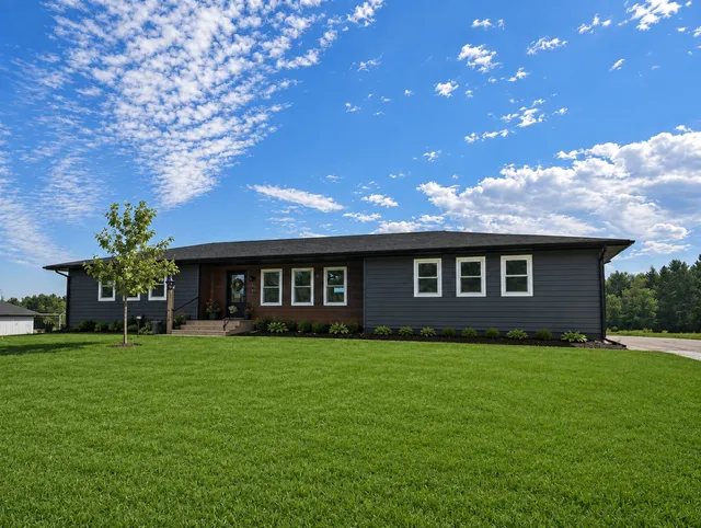 7143 Sunset Strip NW Alexandria, MN 56308