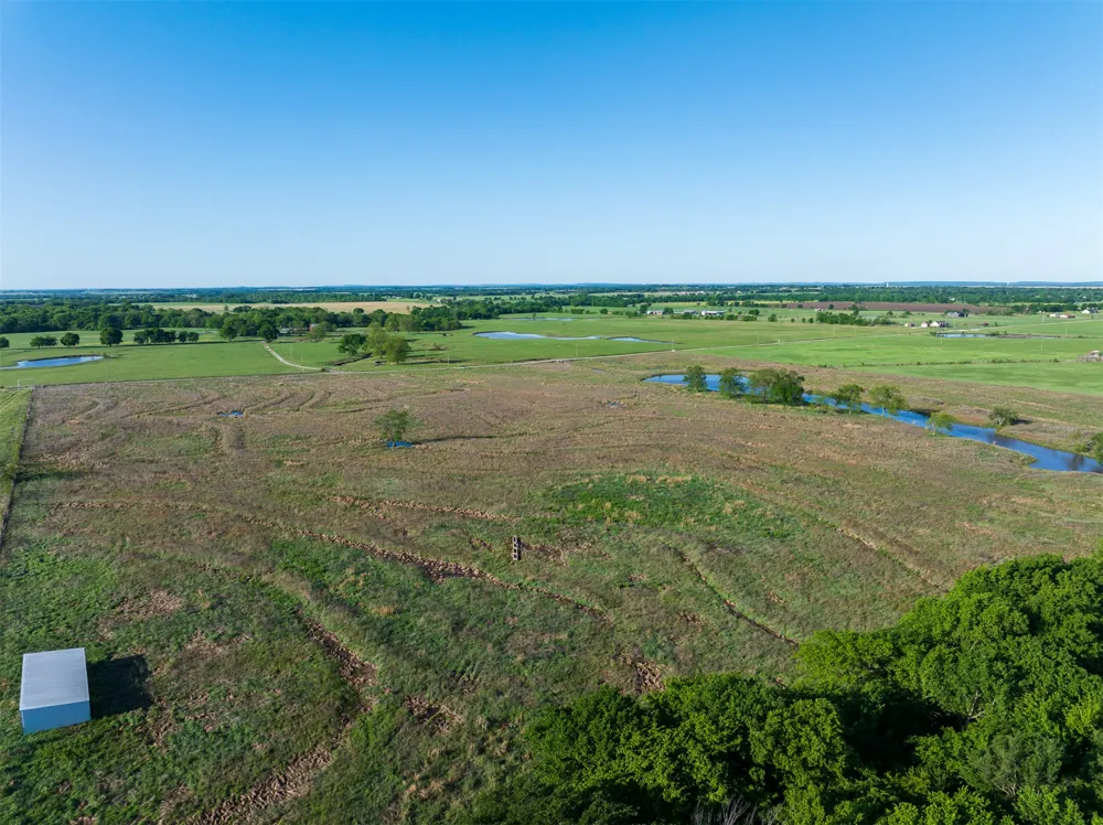 6 300 ROAD Okmulgee, OK 74447