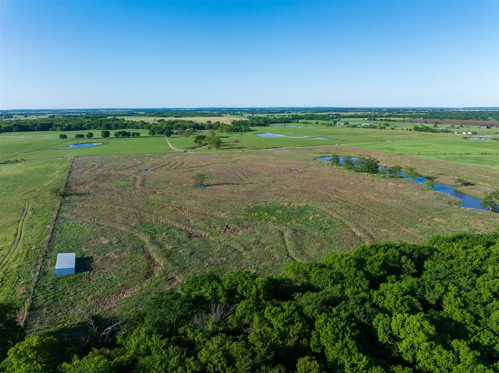 6 300 ROAD Okmulgee, OK 74447