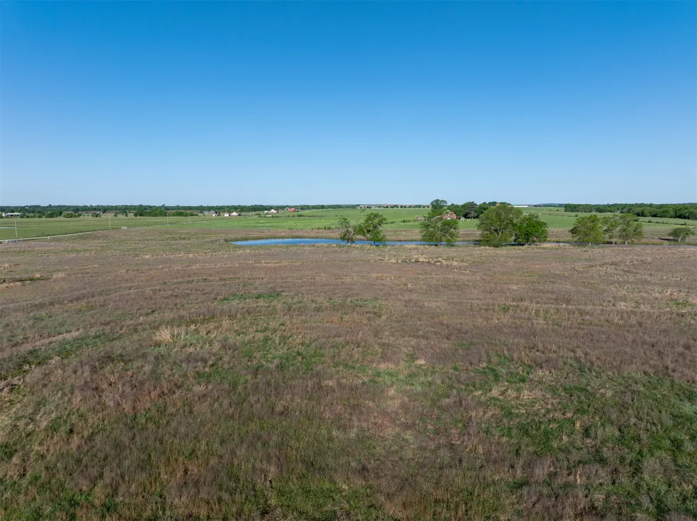 6 300 ROAD Okmulgee, OK 74447