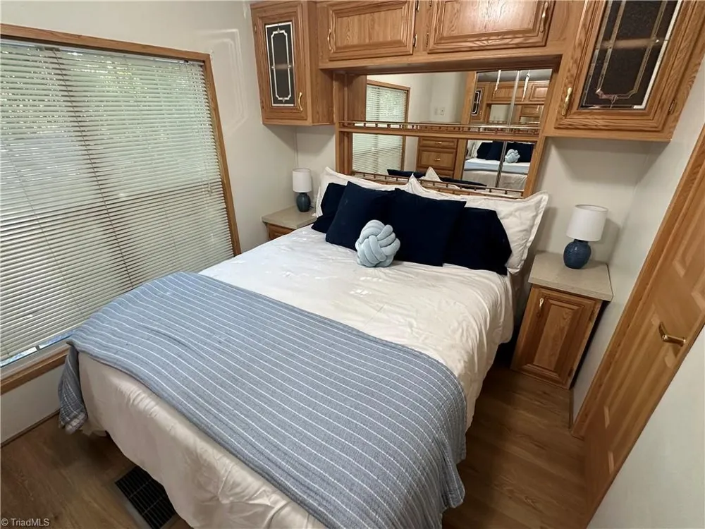114 Walnut Circle New London, NC 28127