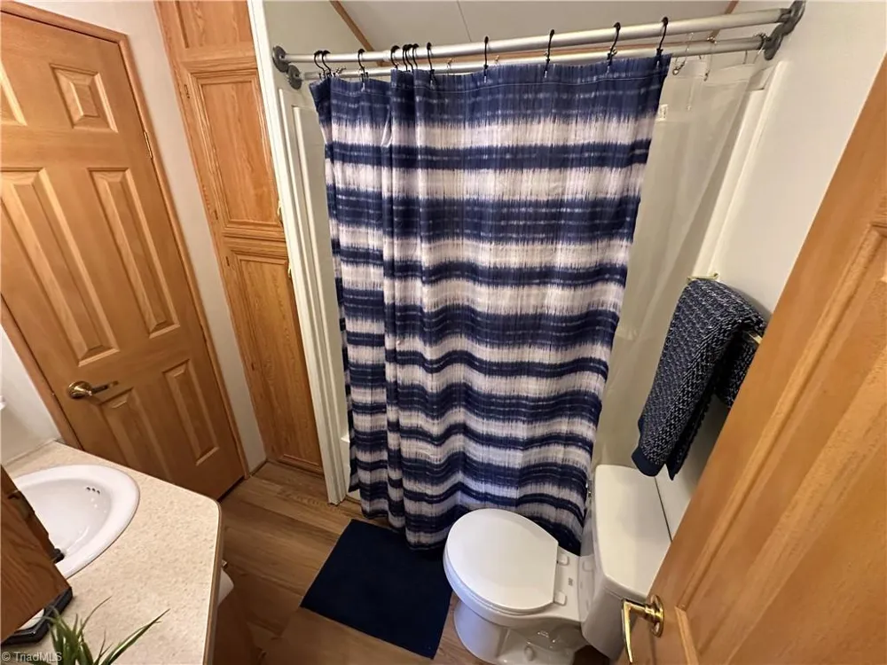 114 Walnut Circle New London, NC 28127
