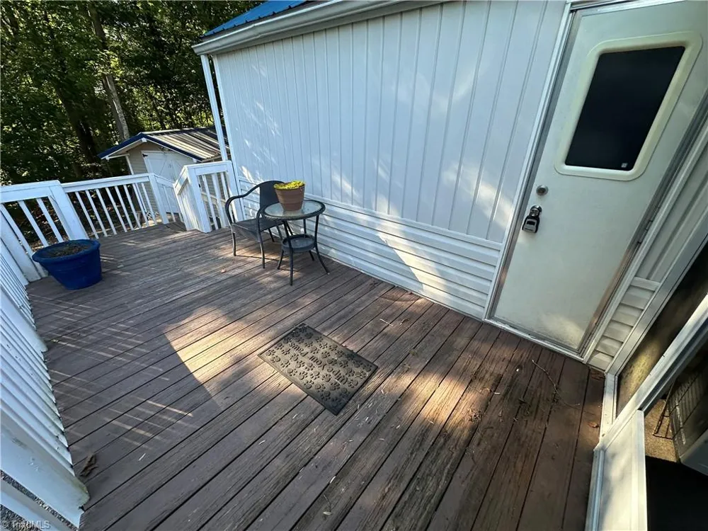 114 Walnut Circle New London, NC 28127