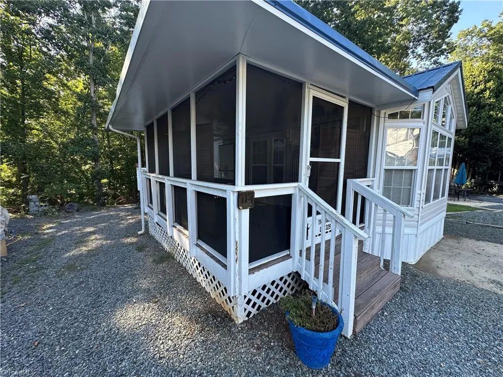 114 Walnut Circle New London, NC 28127