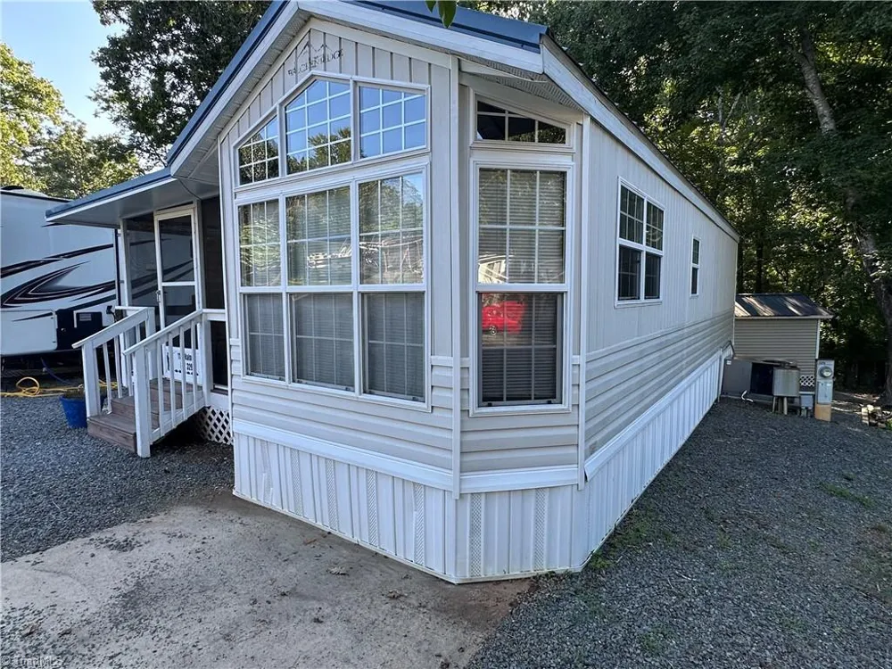 114 Walnut Circle New London, NC 28127
