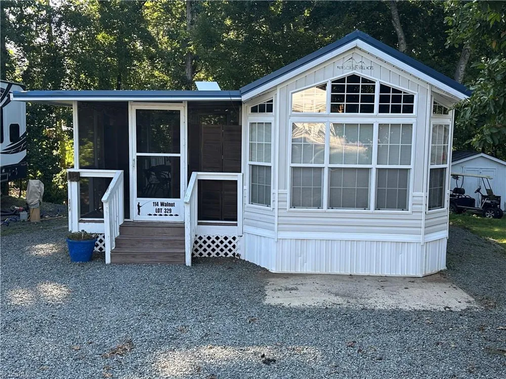 114 Walnut Circle New London, NC 28127